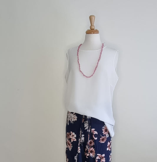 Penny C - Vintage - Gorgeous Beige sleeveless blouse