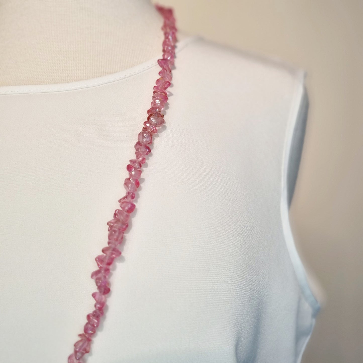 Penny C - Vintage - Gorgeous Beige sleeveless blouse