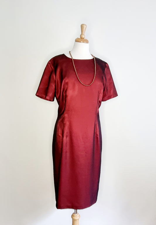 Mirien Hall - Vintage - Classic Midi Burgundy dress
