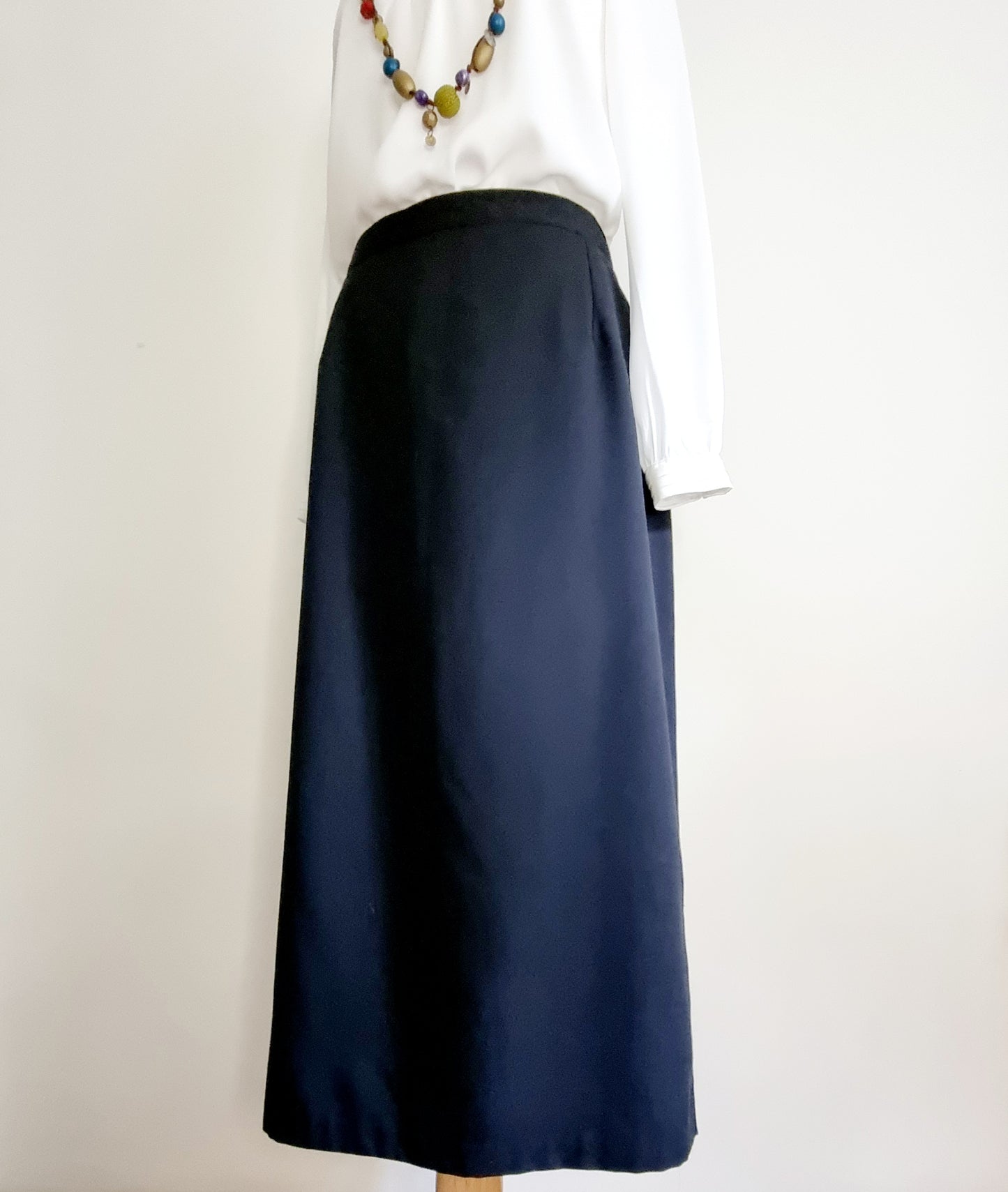 Topics - Black lined skirt