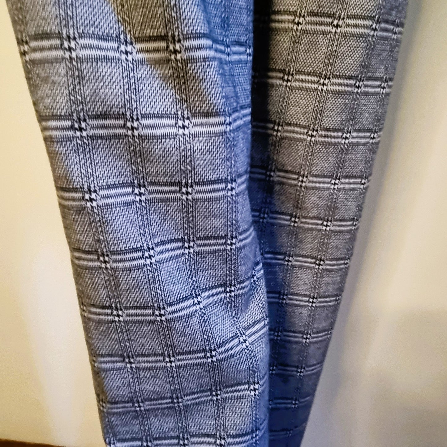 Real Basics - Black & White stretch leggings