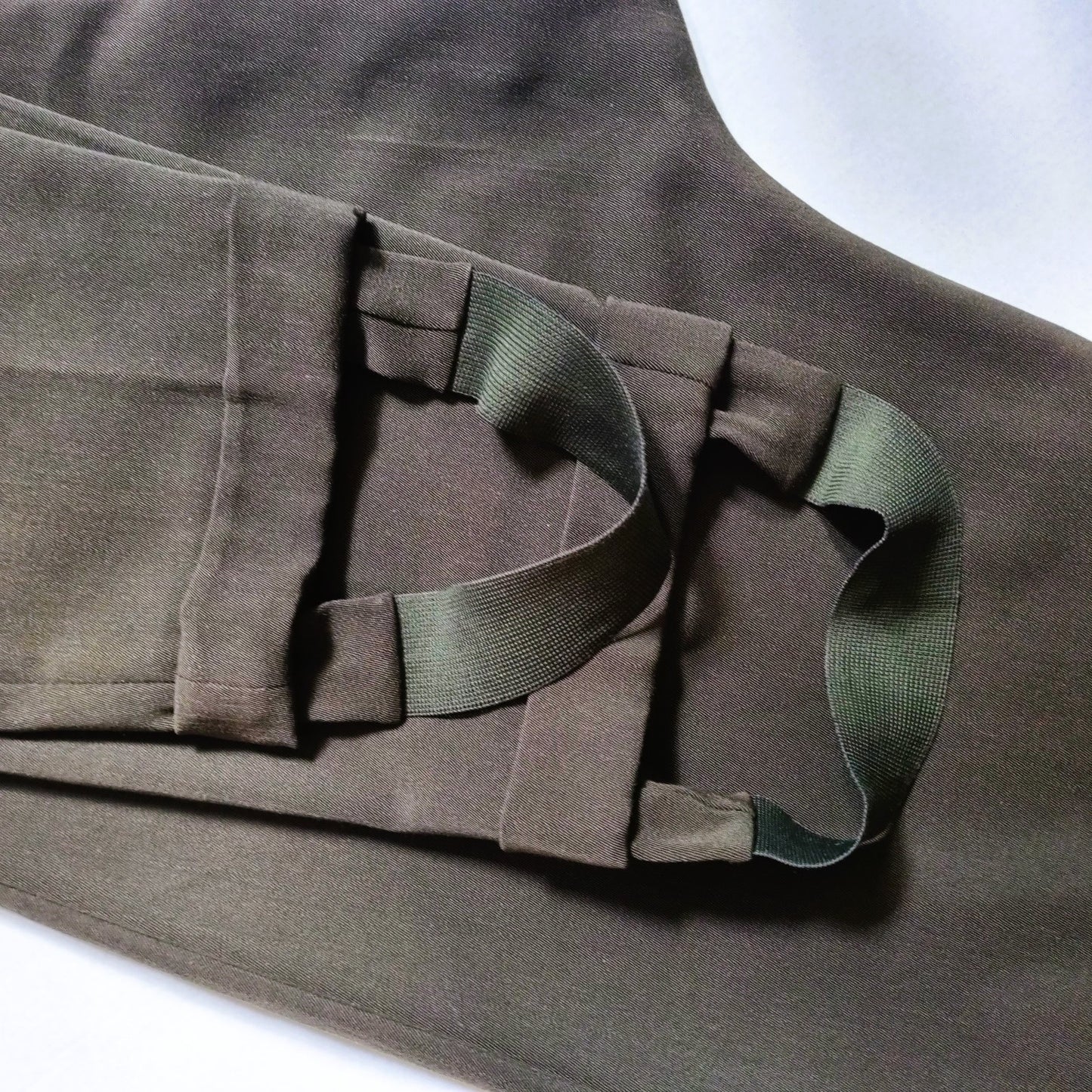 Marks & Spenser - Olive Green waisted trousers
