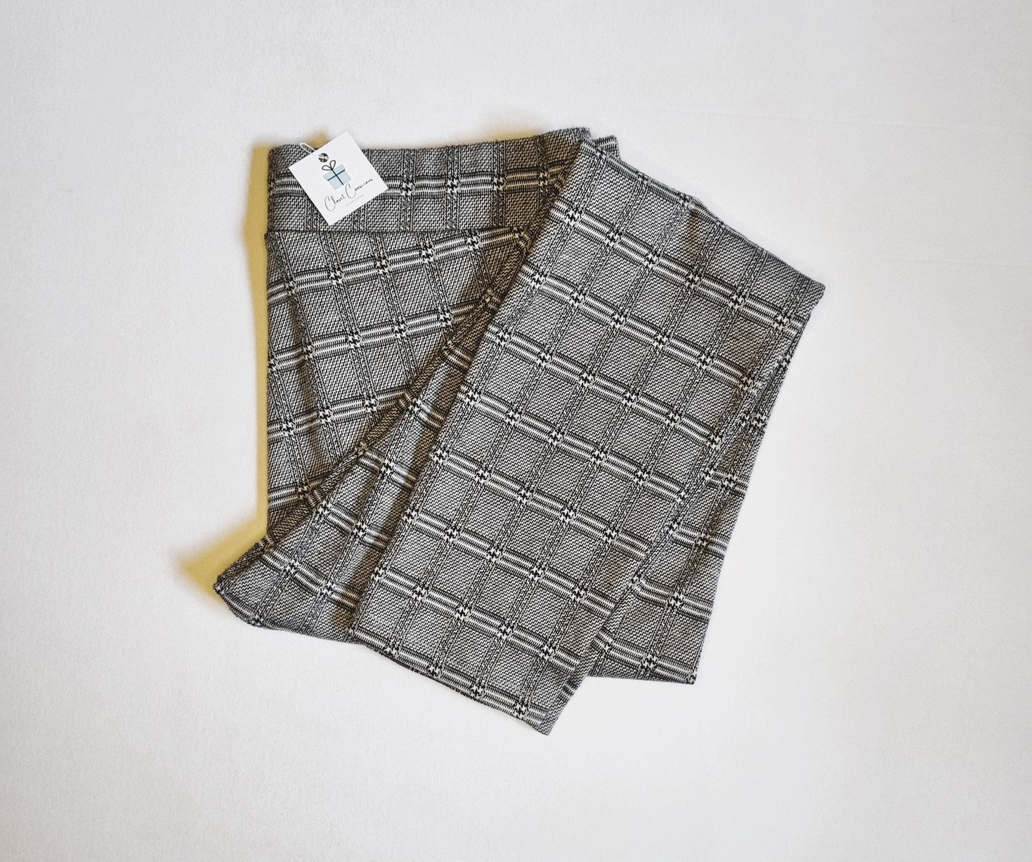 Real Basics - Black & White stretch leggings