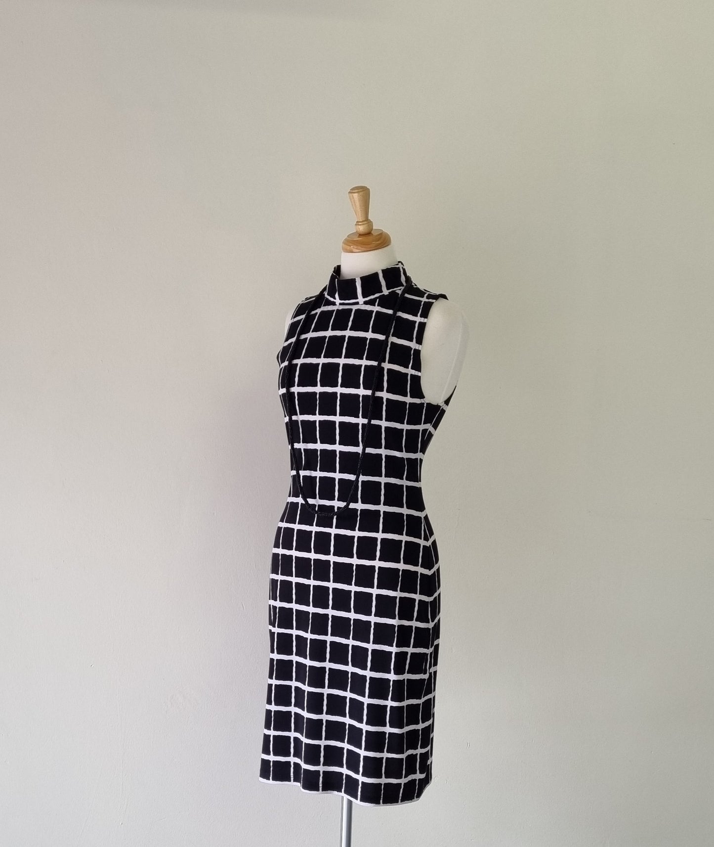 Revenge - Black & white sleeveless midi dress