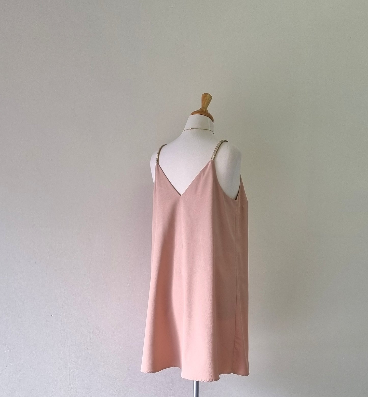 River Island - Fawn V neck lined corded shoulder strap cocktail dress