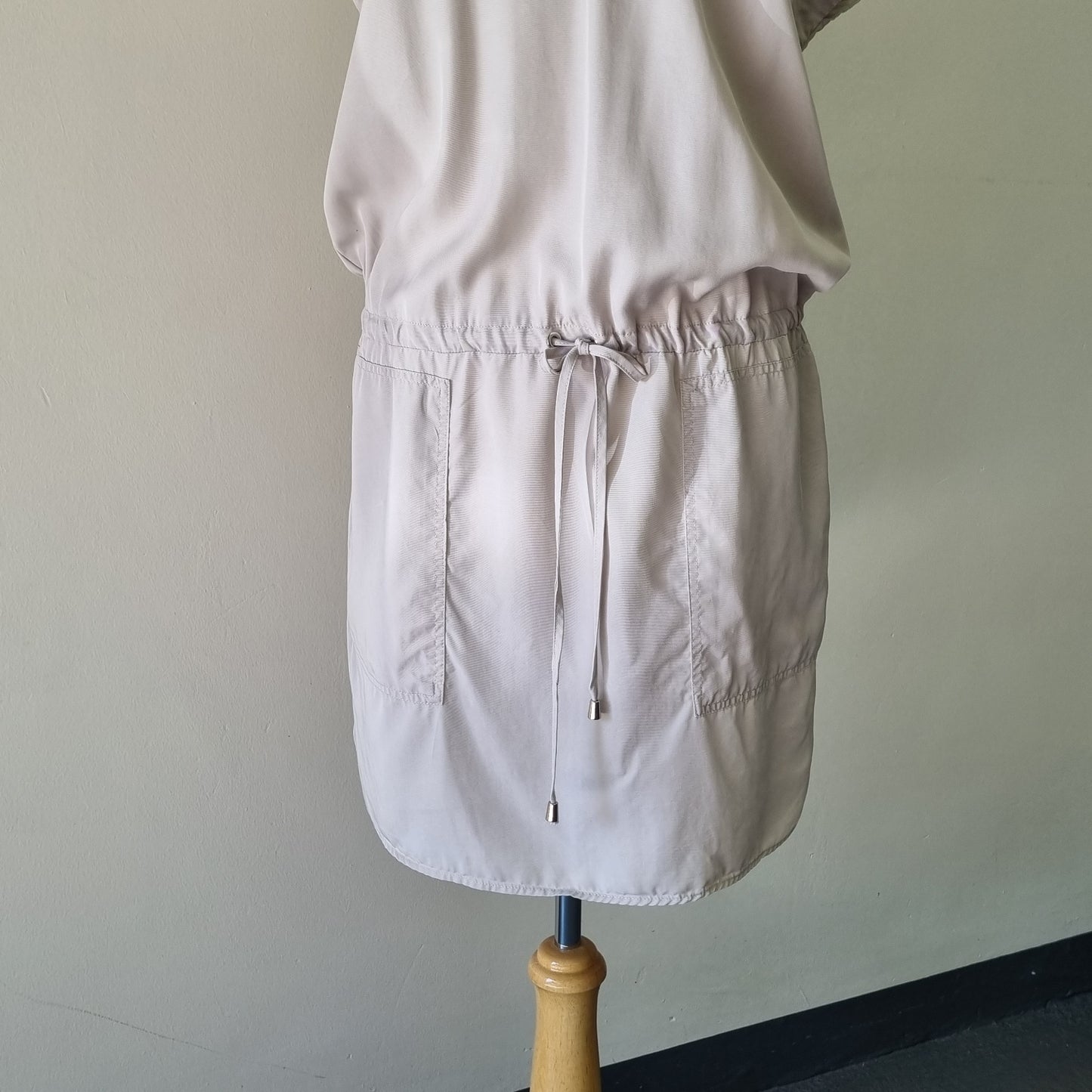 Studio W - Beige dress shirt with waist tie