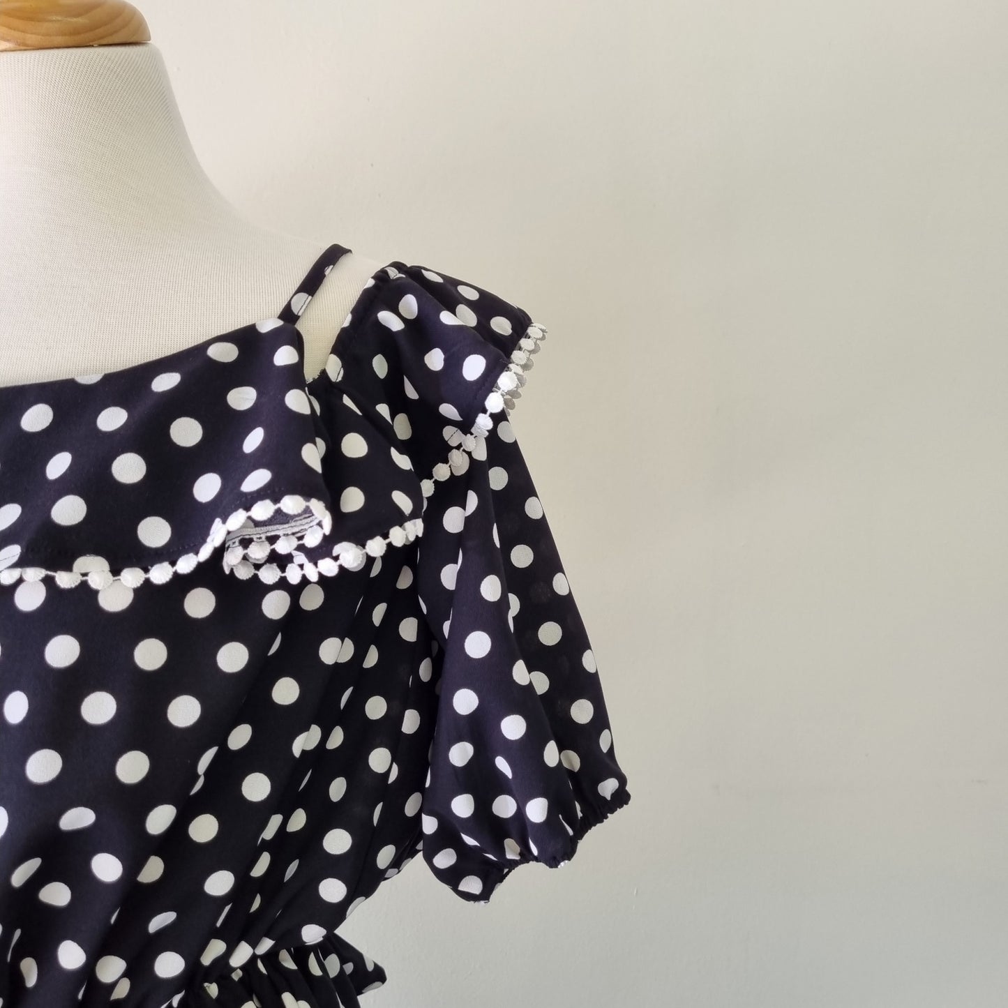 Sissy Boy - Black & white polka dot blouse with lace trimmings
