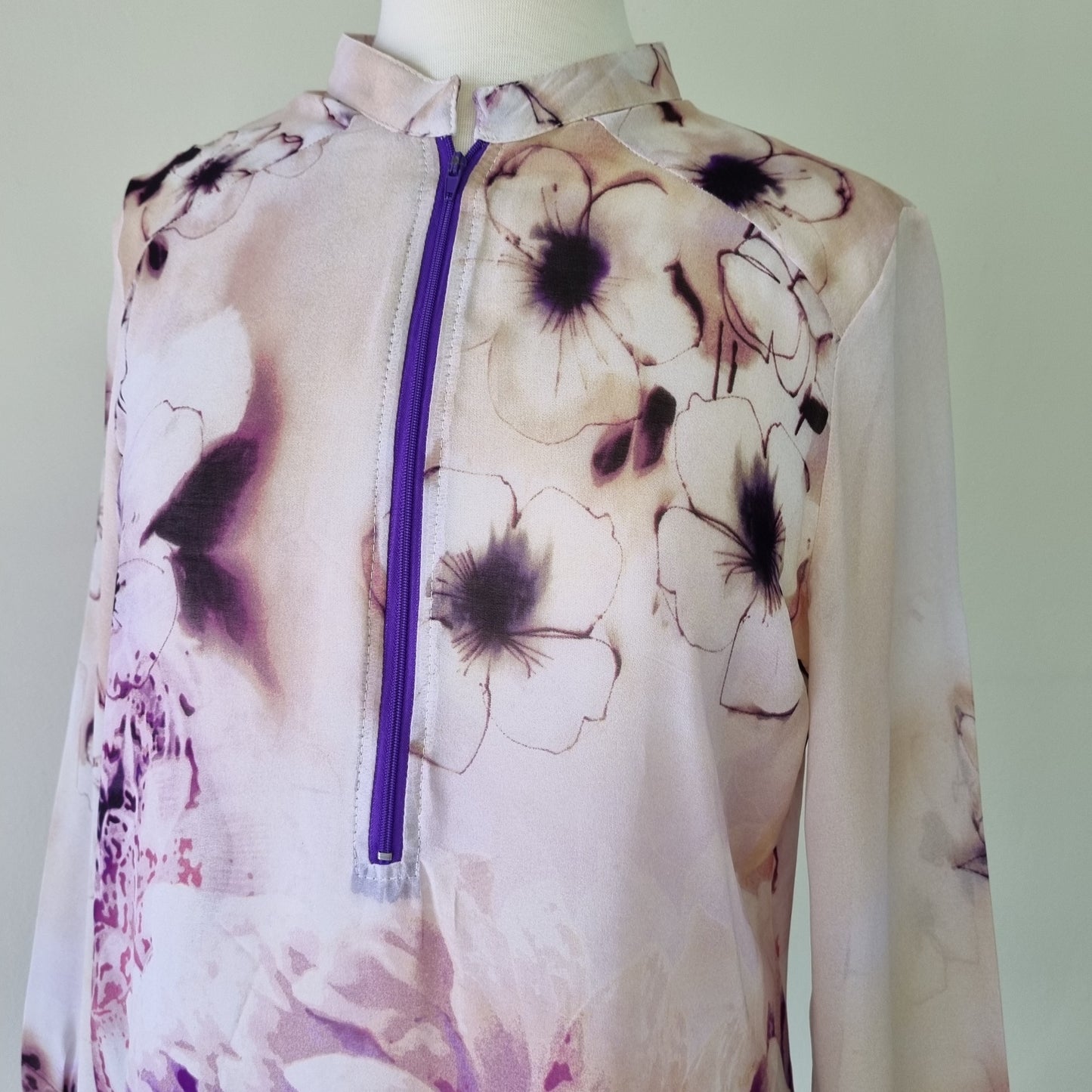 House of Envy - Beige & Purple front zip long sleeve blouse
