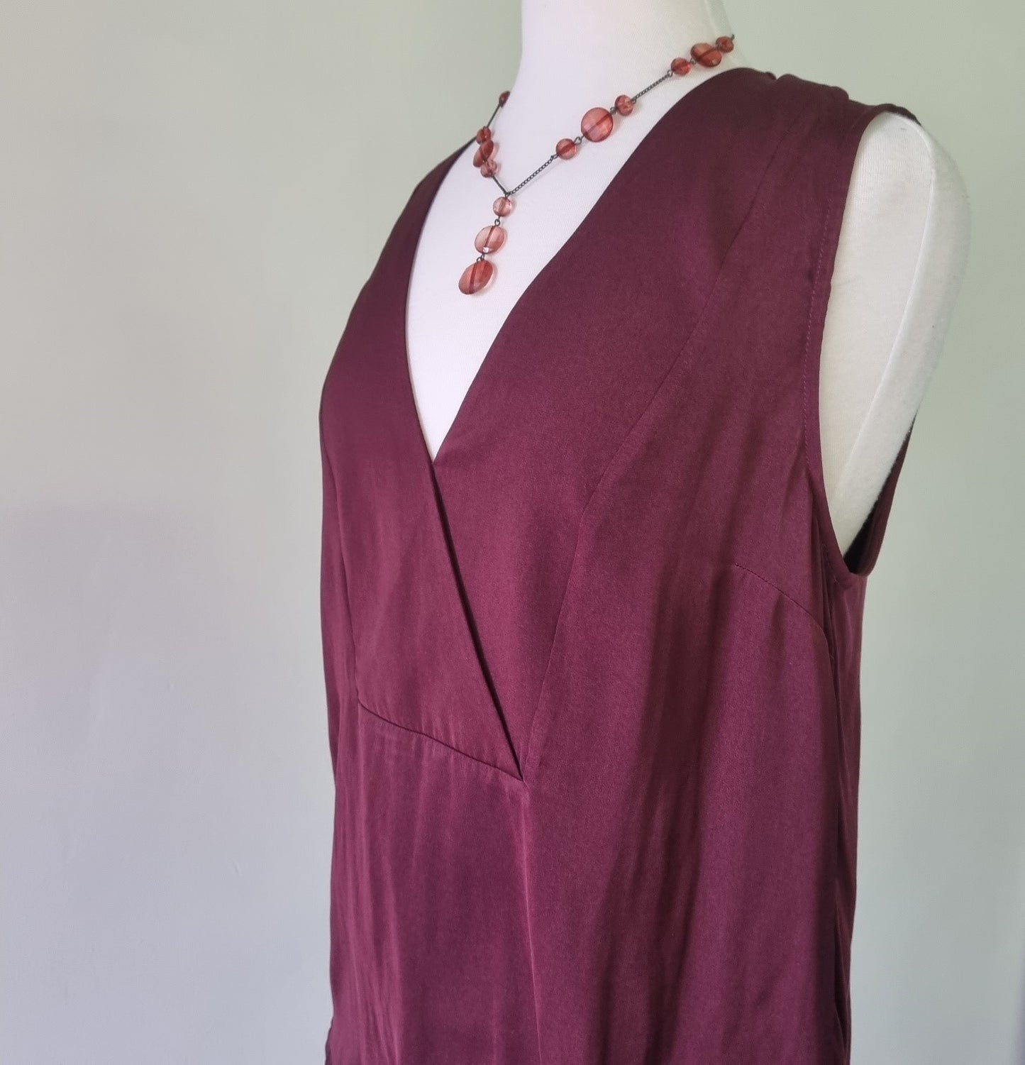 Witchery - Maroon sleeveless high low top