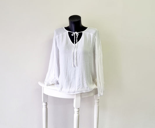 Ths Handpicked Selection - White front tie long sleeve blouse