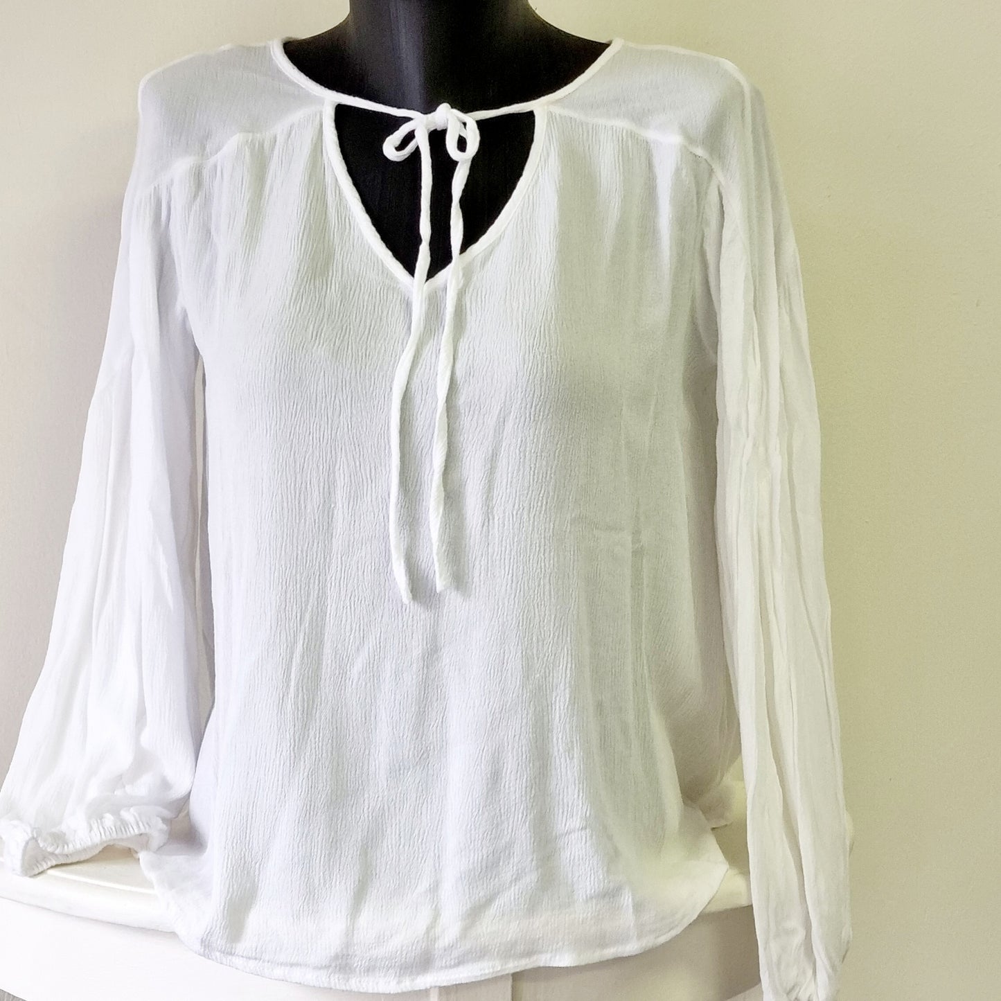 Ths Handpicked Selection - White front tie long sleeve blouse