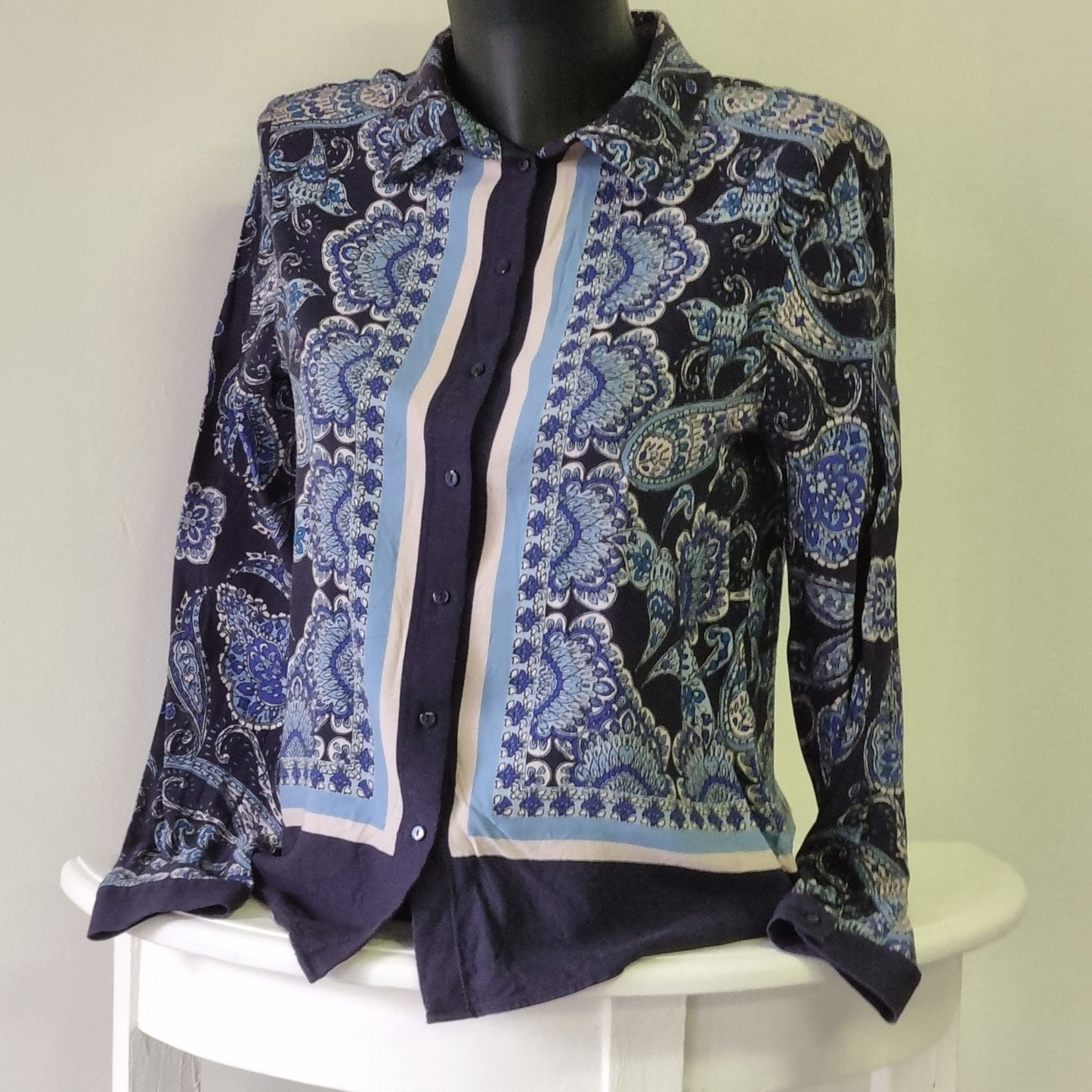 H&M - Blue & beige long sleeve buttoned bordered shirt