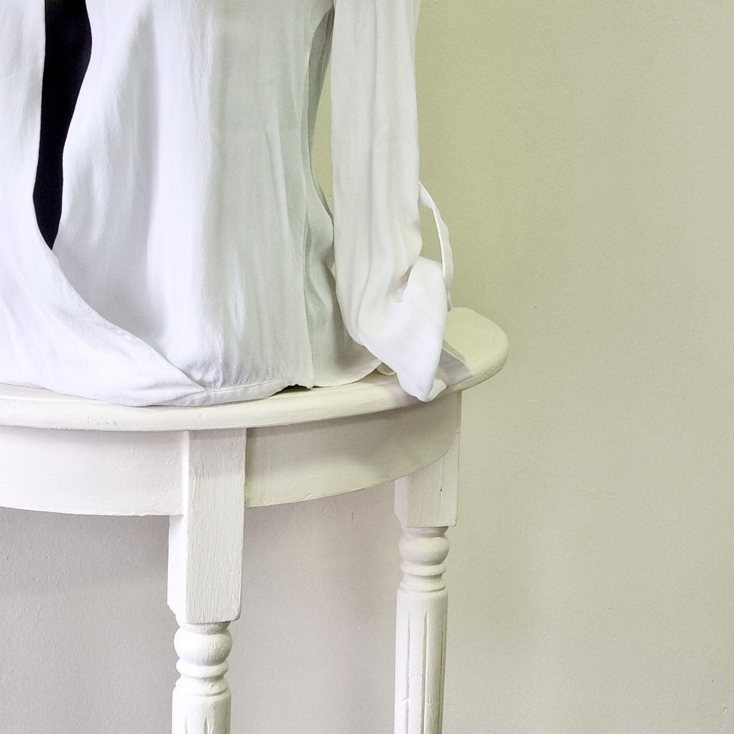 Zara Woman - White long sleeve cross over blouson blouse