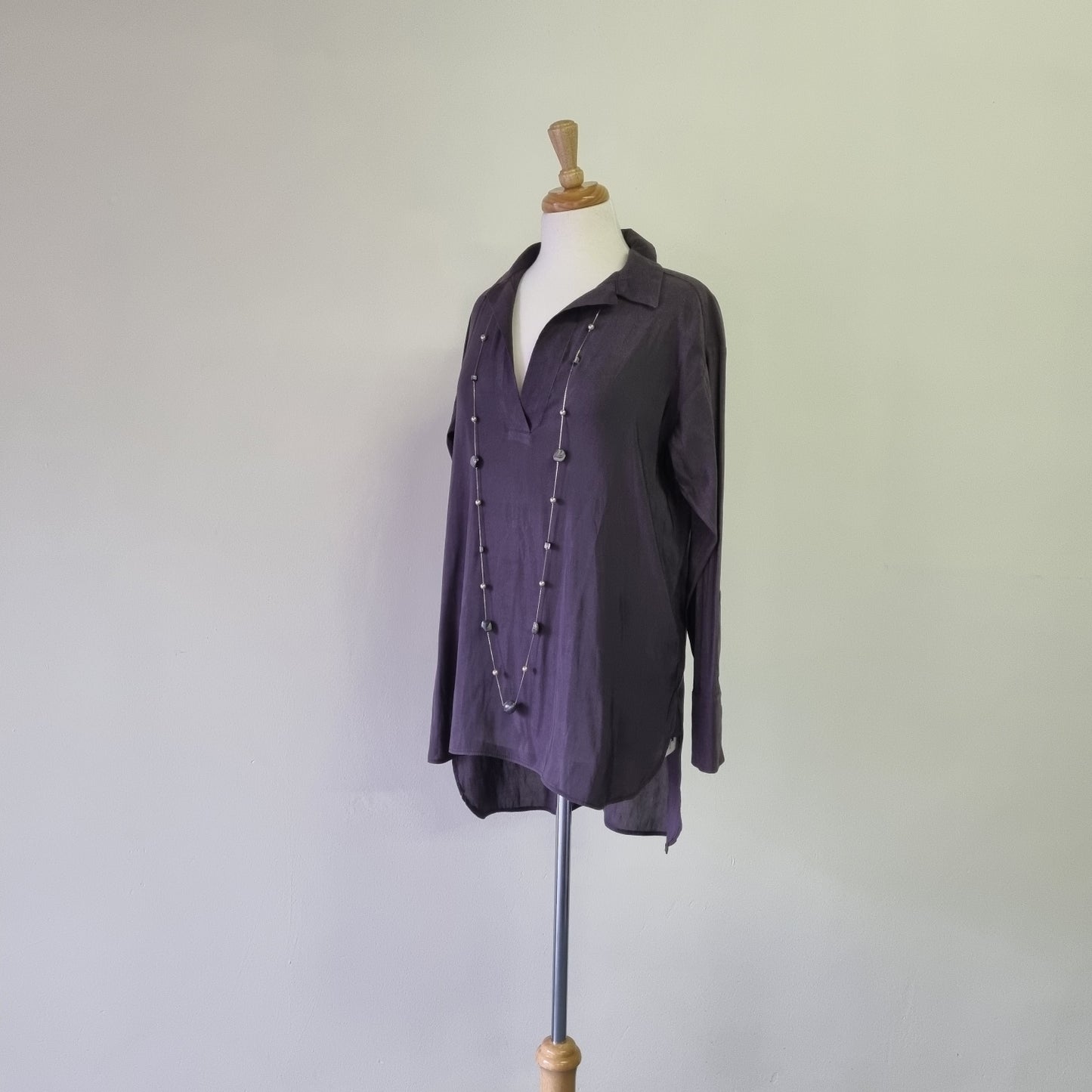 H&M Conscious - Charcoal long sleeve hi-lo dress shirt