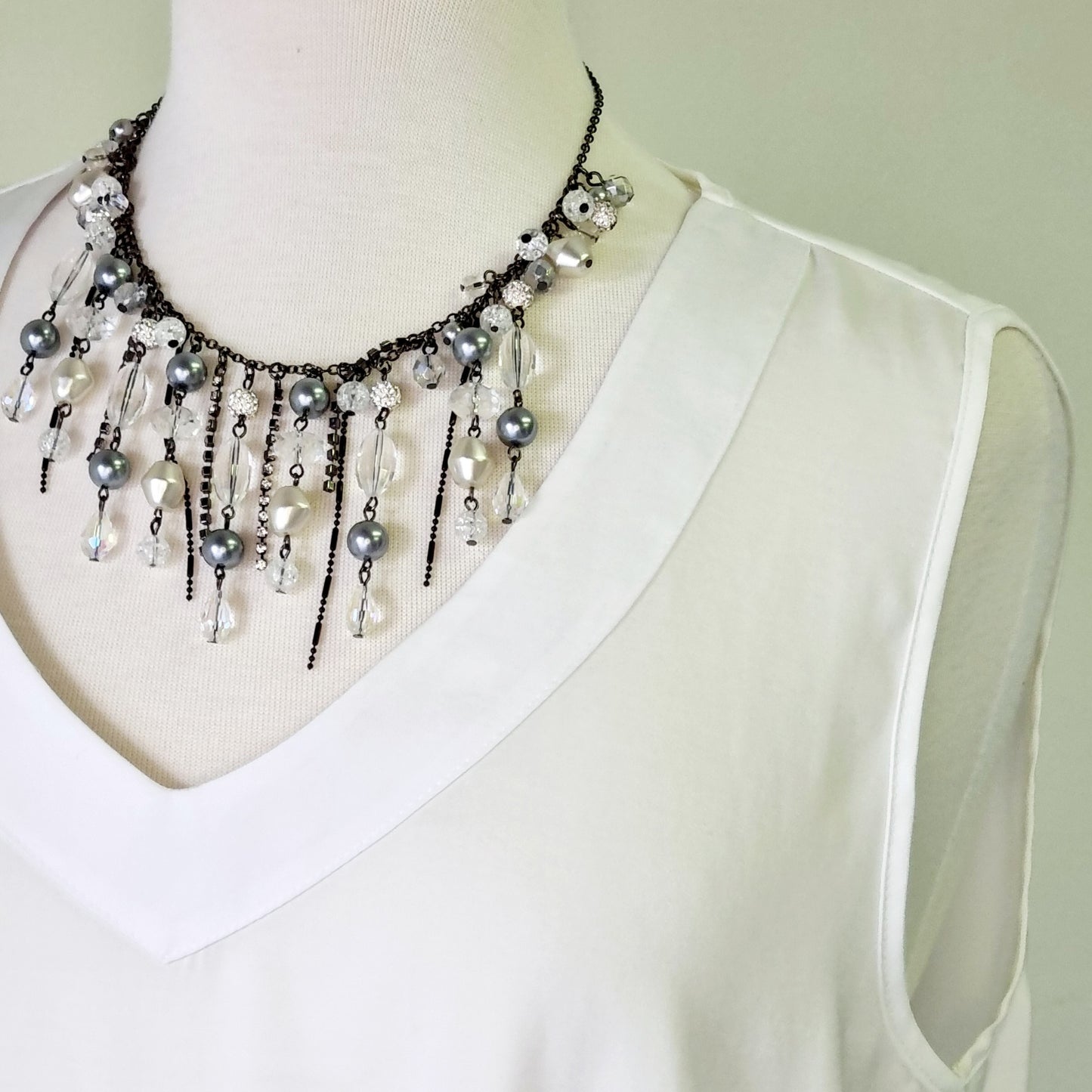 David Jones - Classic beige sleeveless V-neck blouse