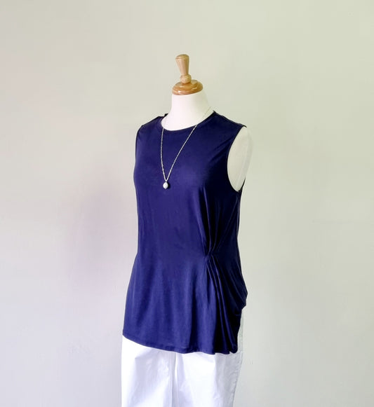 Studio W - Sleeveless dark blue casual T-shirt with front pleat