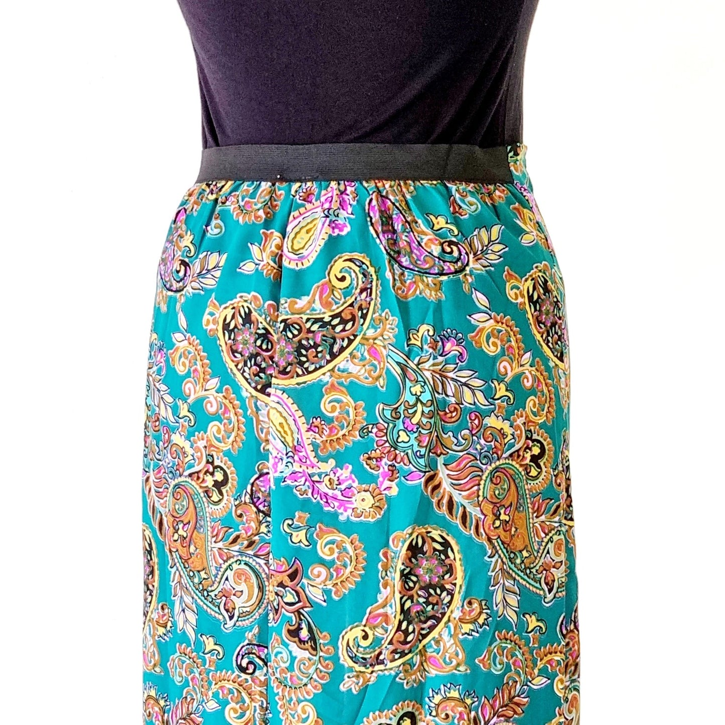 No Tag - Green & pink paisley patterned long skirt