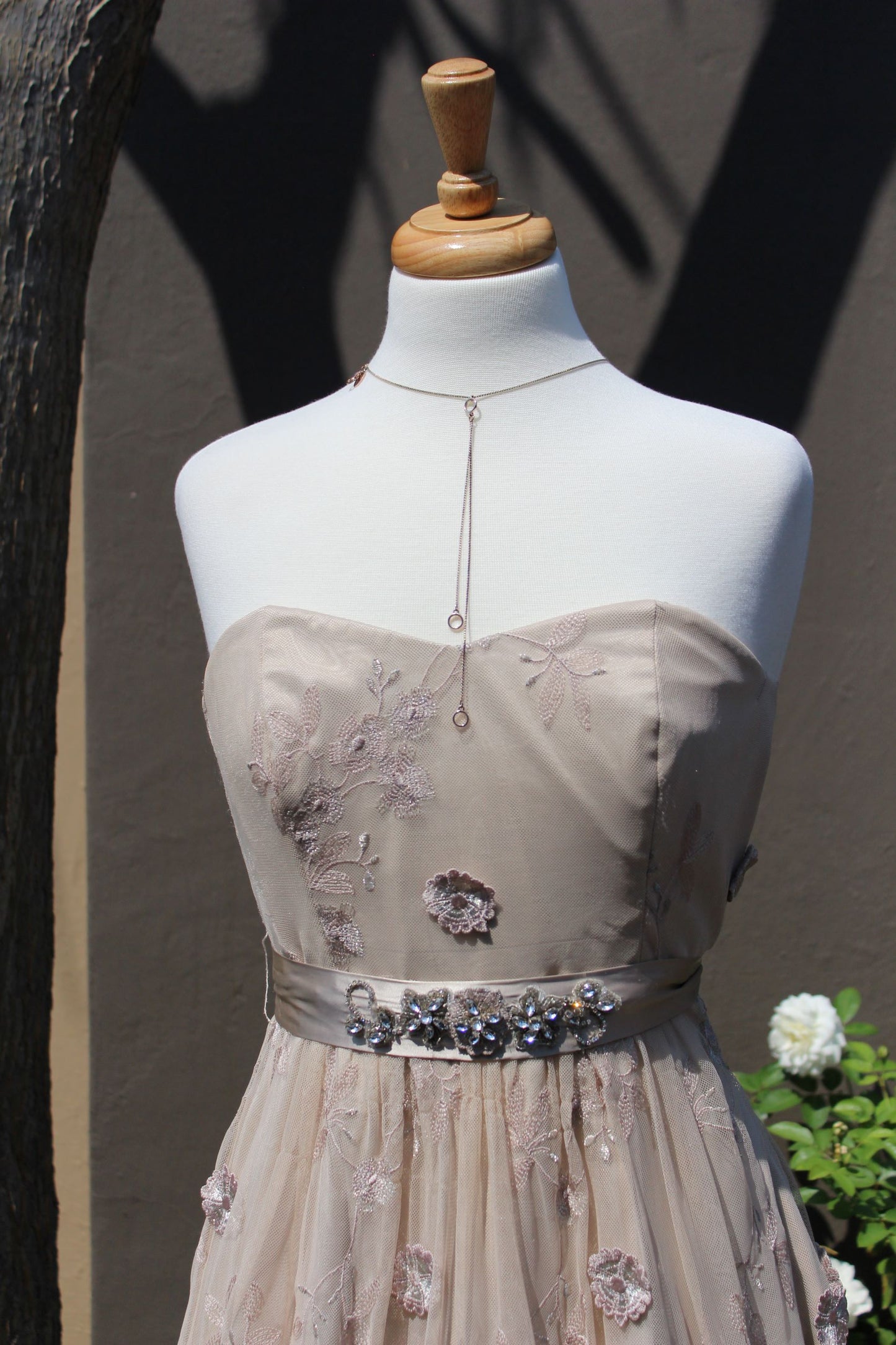 Forever New - Strapless detailed lace and sequin cocktail dress