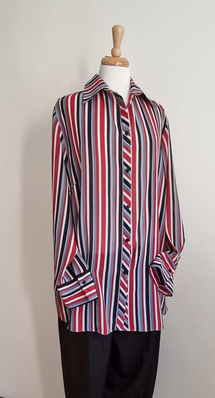 Donna Claire - Red, Black & White Shirt