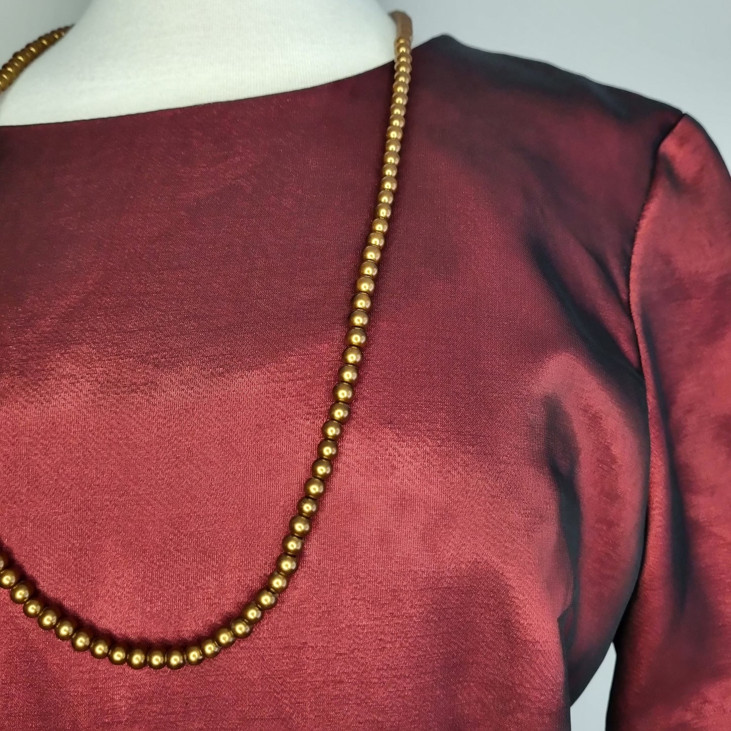 Mirien Hall - Vintage - Classic Midi Burgundy dress