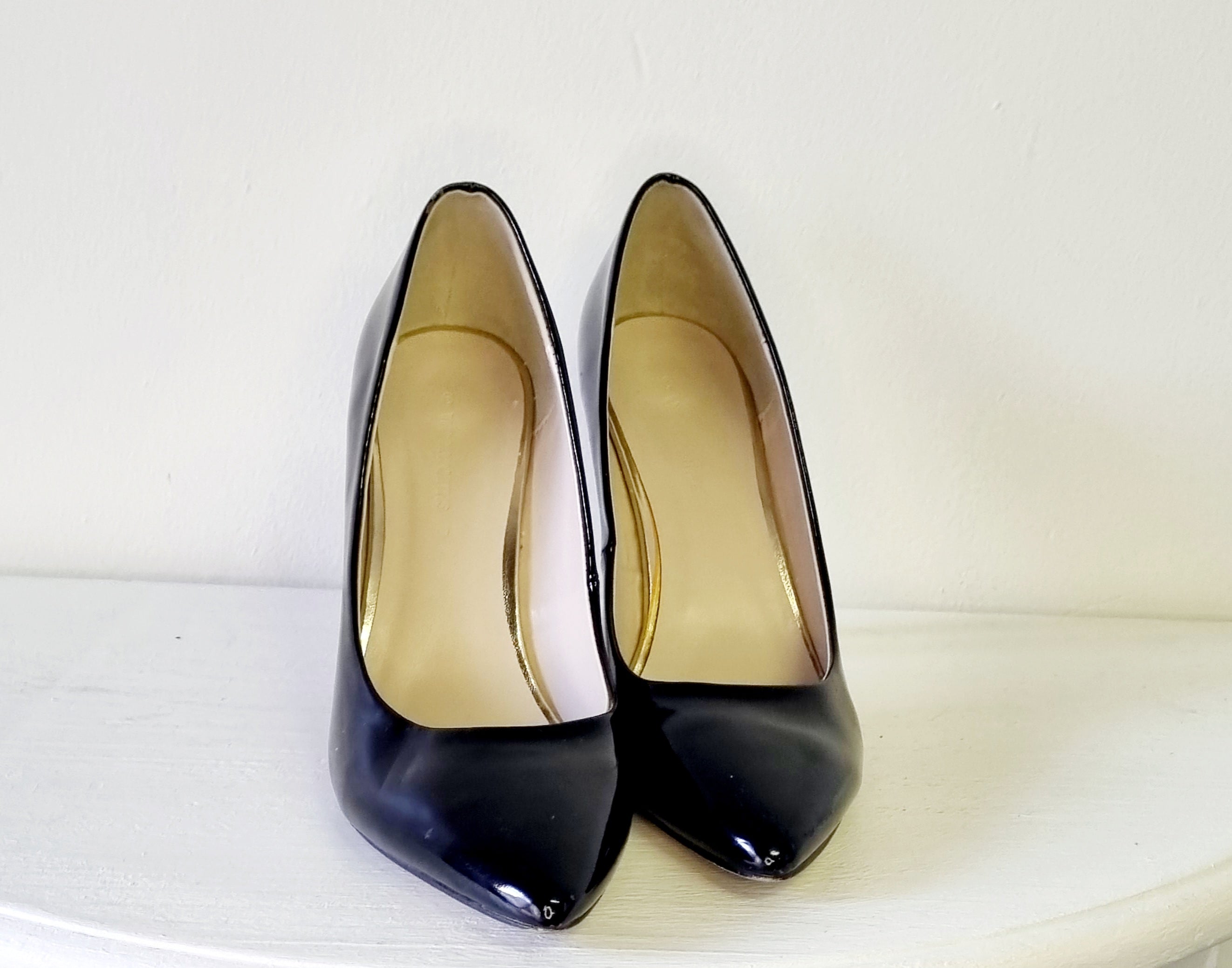 Zaidee Black Patent Leather Platform Pump | Wittner Shoes