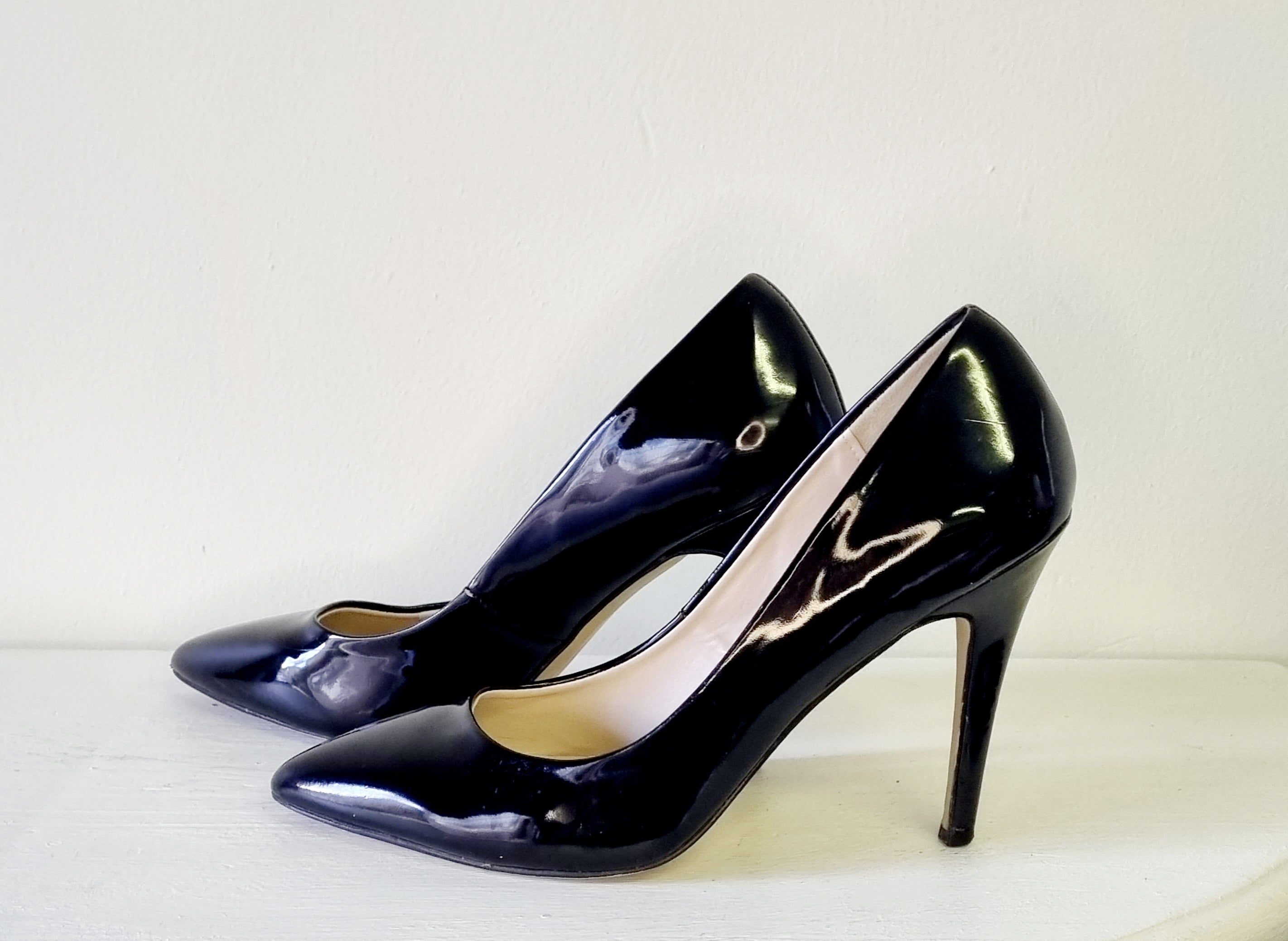 Black Patent Pu Court Heels | Footwear | PrettyLittleThing IRE